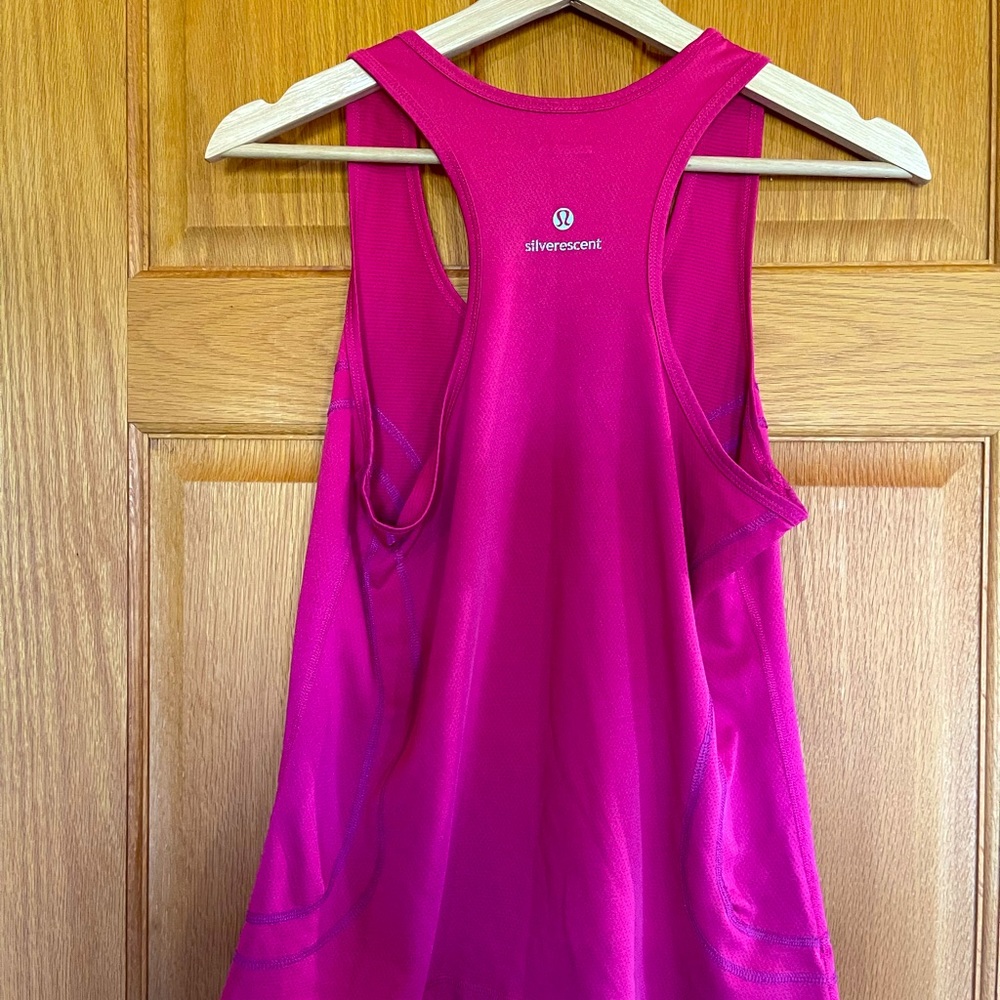 Swiftly Tech Racerback Tank Top *Silverscent* - Picture 2 of 2
